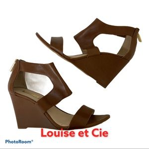 Louise et Cie Lo-Rozza Leather Wedge Strap…